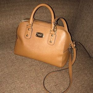 Micheal Kors crossbody / doctor’s bag
